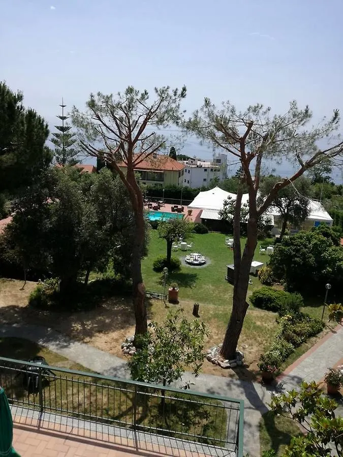 Residence La Vignetta Varazze Italy