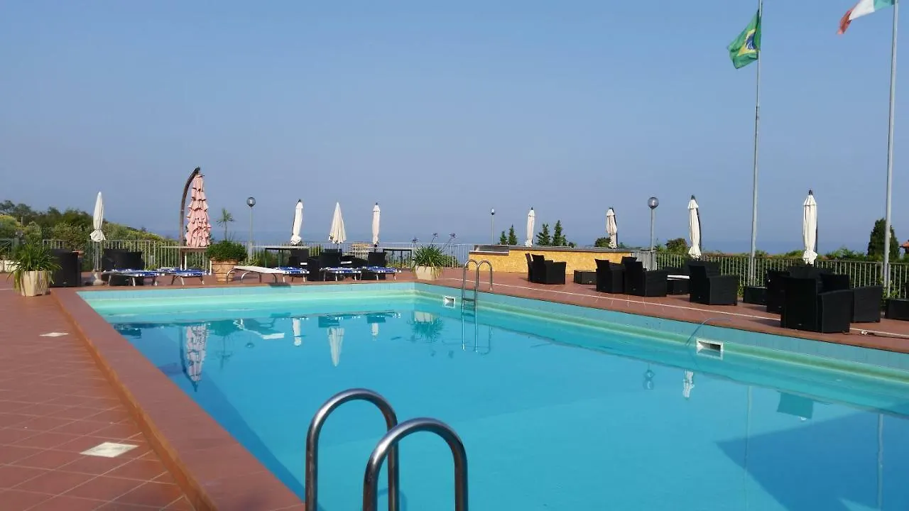 ** Aparthotel Residence La Vignetta Varazze Italy