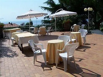 ** Aparthotel Residence la Vignetta Varazze Italia